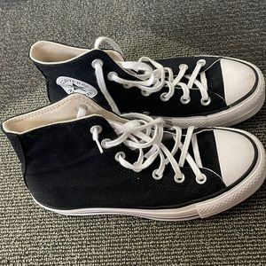 Platform converse